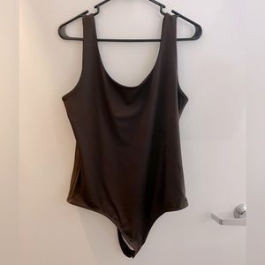 Express Contour Scoop Neck Bodysuit